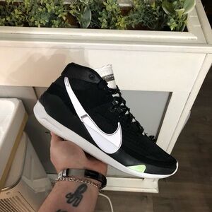 Men’s Nike KD 13 Black White size 7.5